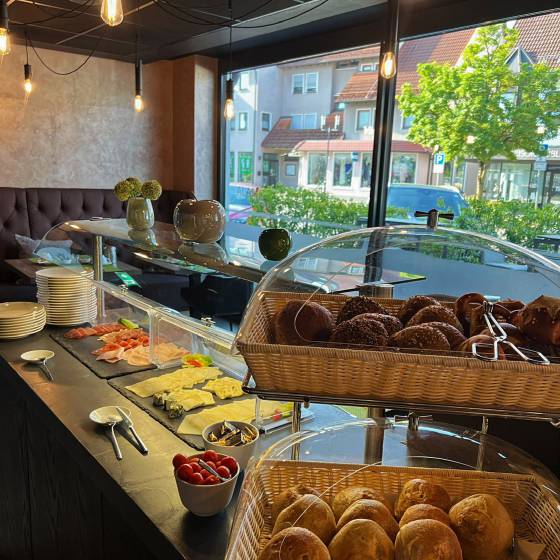 The breakfast buffet at Maja: Also open to non-residents! - Hotel Aurelia